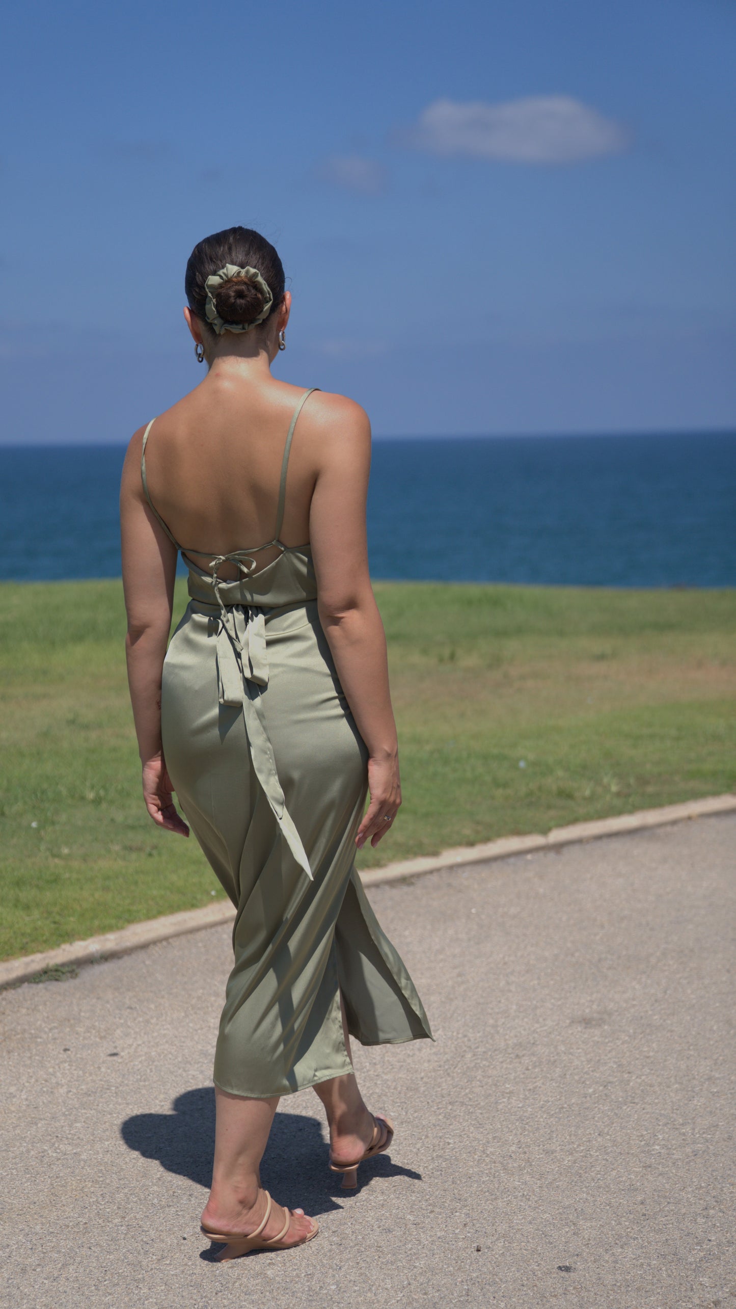 LILA TOP GREEN SILKY SATIN